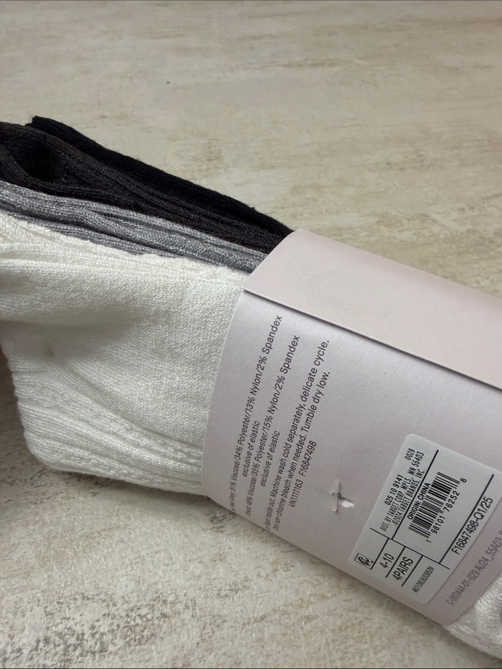 Auden Women's Ribbed Crew Socks 4-Pack - Black, Charcoal, Light Gray, White - Picture 7 of 7